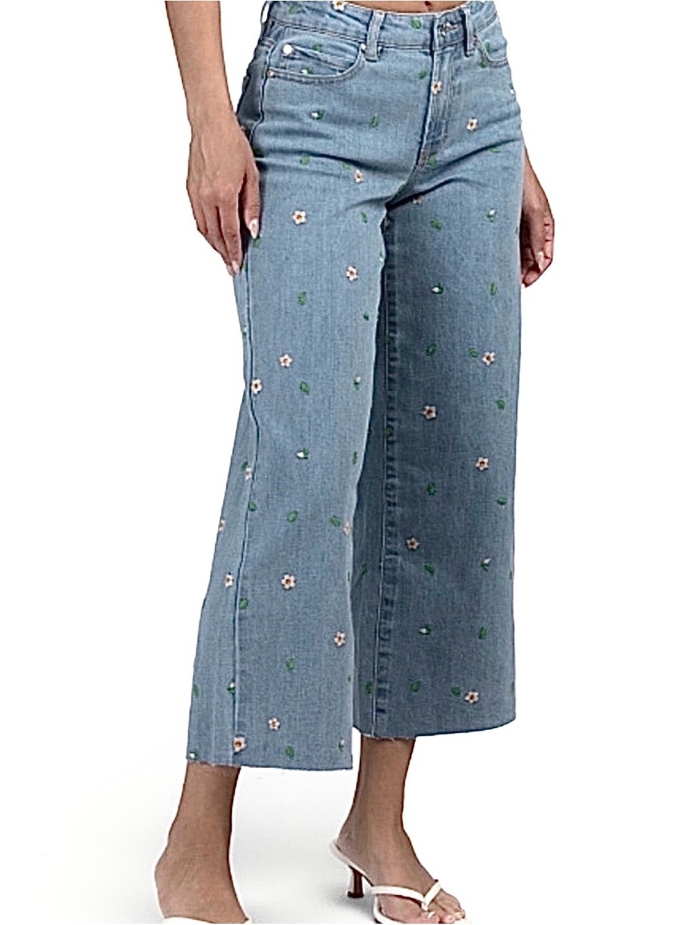New OAT New York High Rise Wide Leg cropped jeans with embroidered flowers